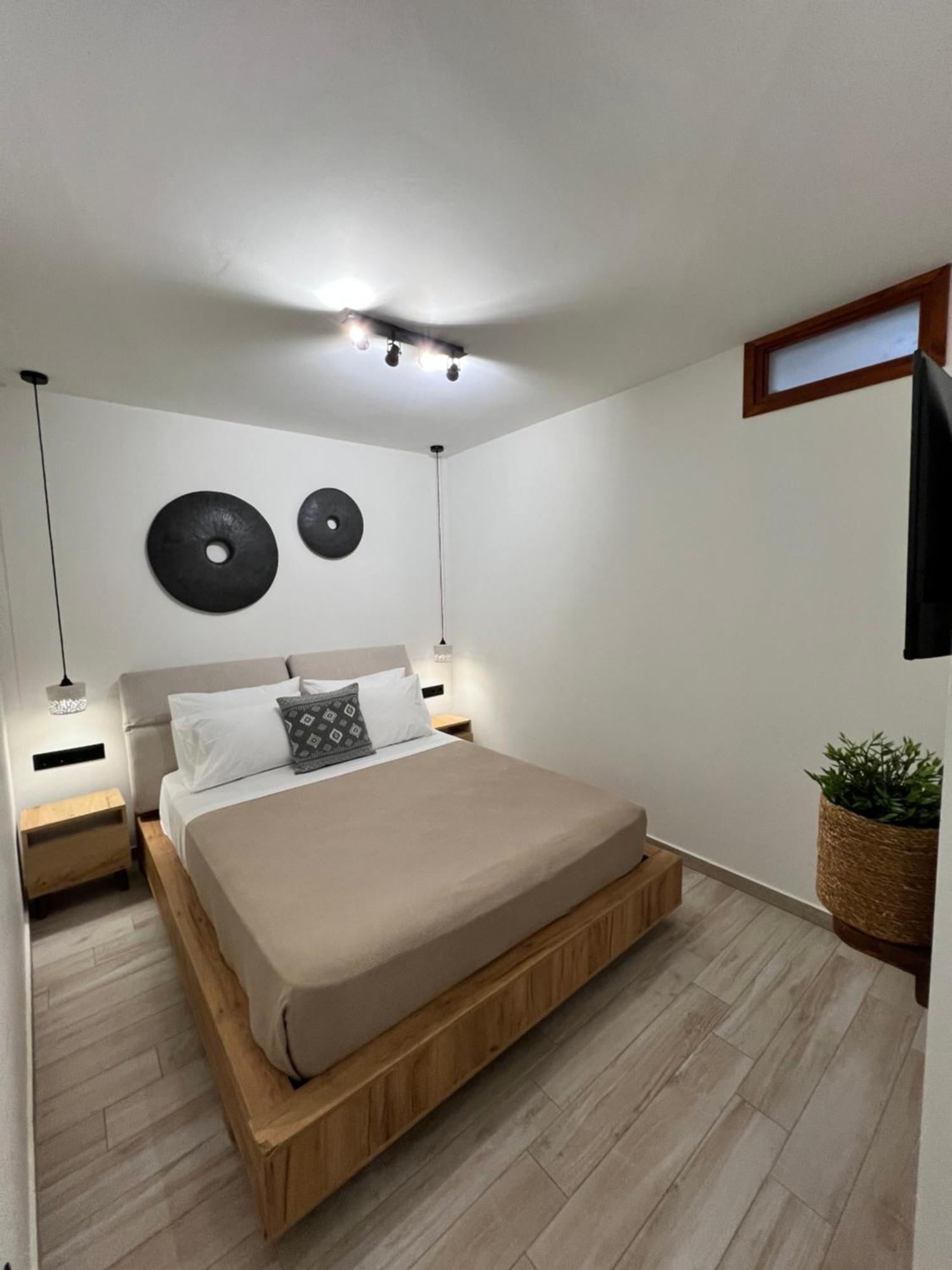 Olea White Villa Skiathos Exterior photo